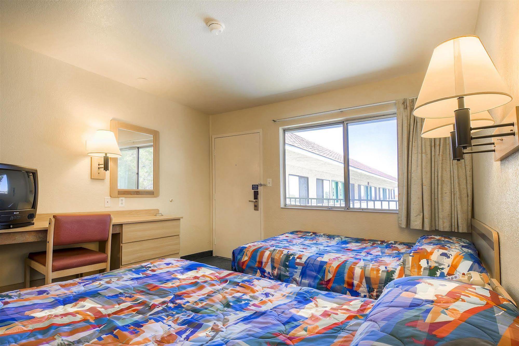 Motel 6-Mojave, Ca Ngoại thất bức ảnh