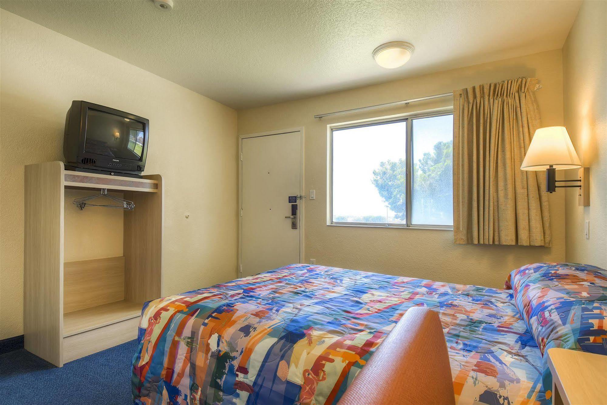 Motel 6-Mojave, Ca Ngoại thất bức ảnh