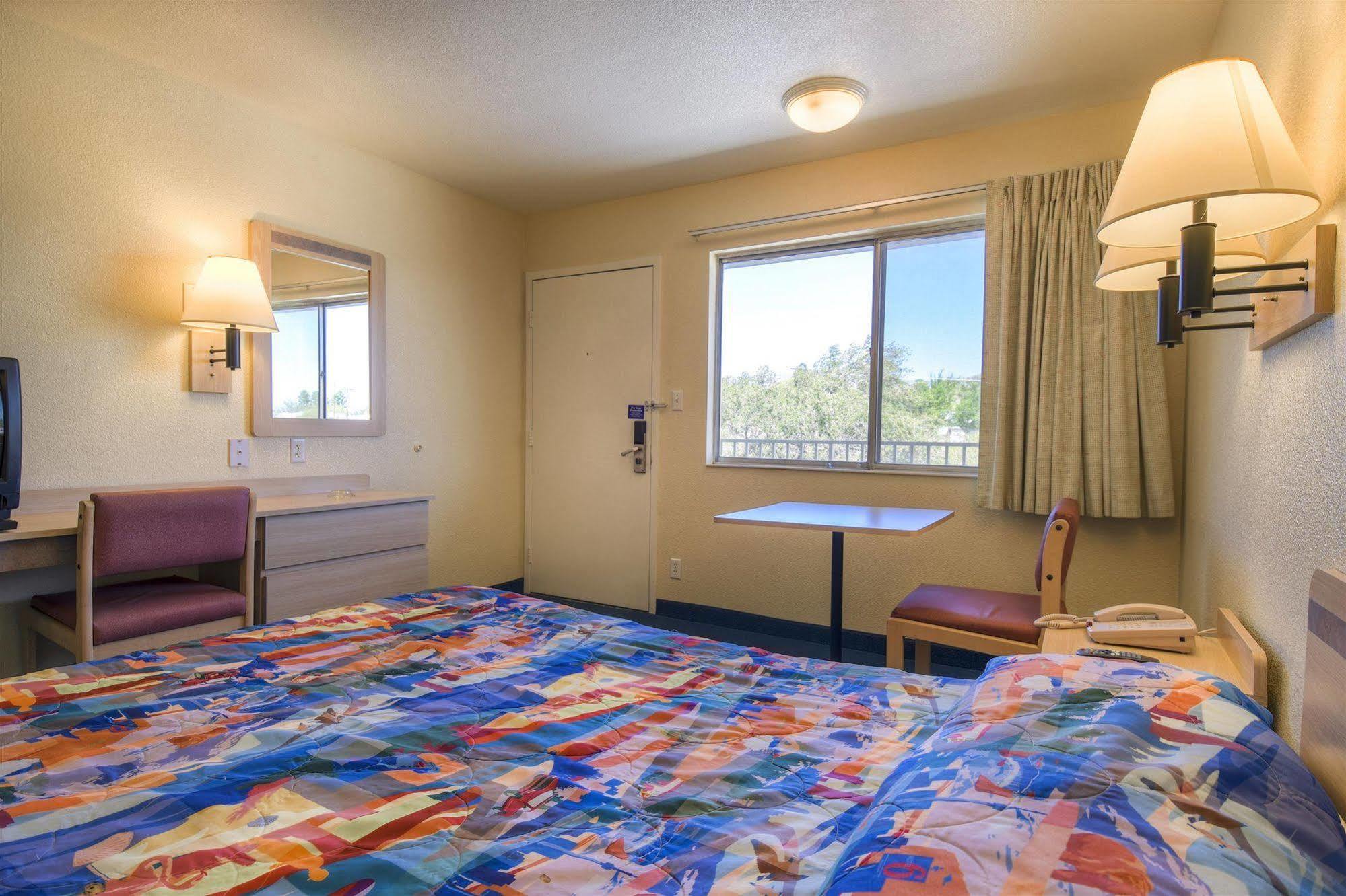 Motel 6-Mojave, Ca Ngoại thất bức ảnh