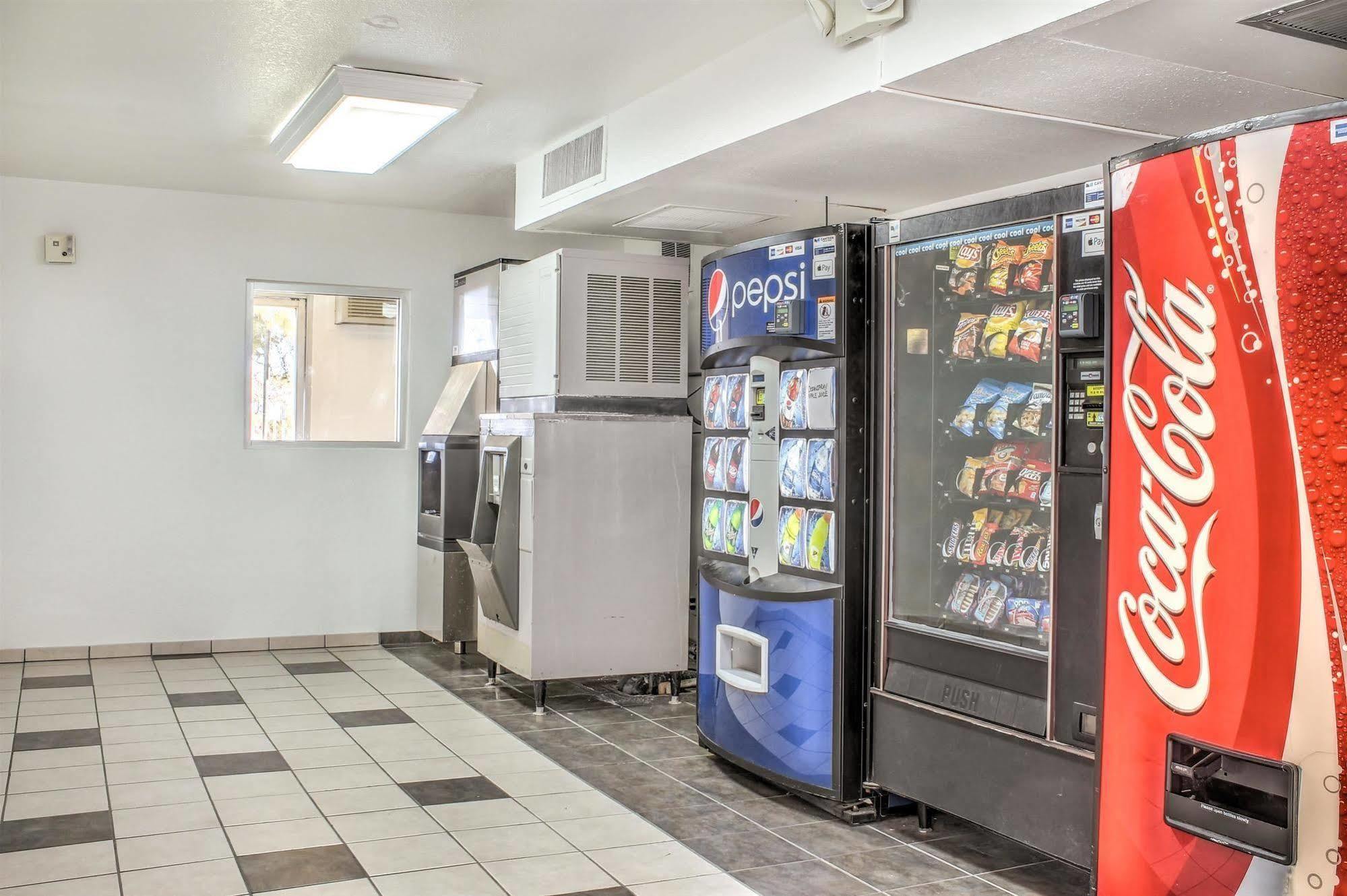 Motel 6-Mojave, Ca Ngoại thất bức ảnh